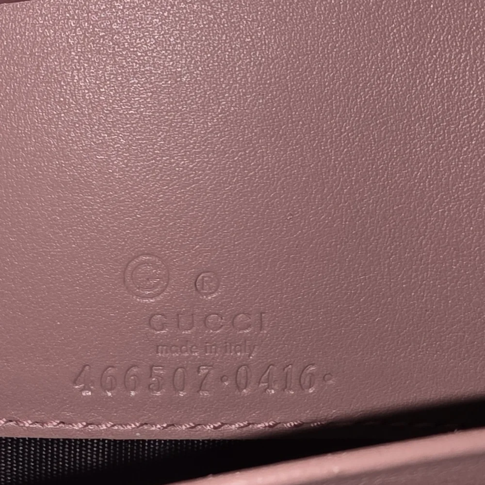 Pre-loved GUCCI Light Pink Crossbody - Picture 6 of 9